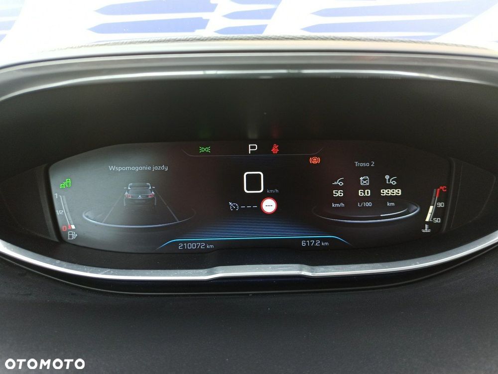Peugeot 3008 1.2 PureTech GPF Allure S&S EAT8 - 21
