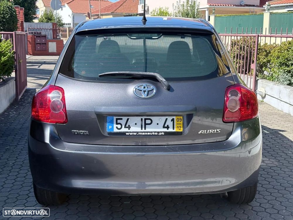 Toyota Auris 1.4 D-4D Sol - 6