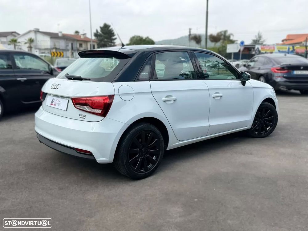 Audi A1 Sportback 1.0 TFSI Sport — fotografia 9