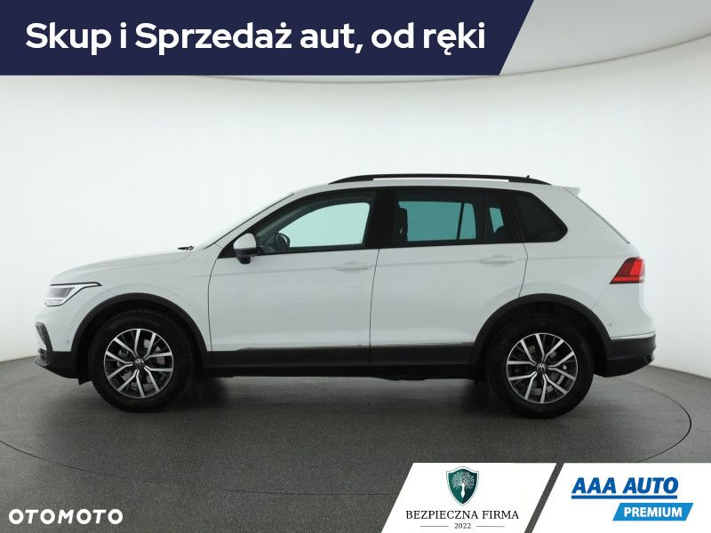 Volkswagen Tiguan - 3