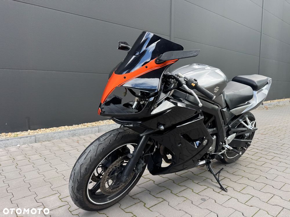 Suzuki SV - 2