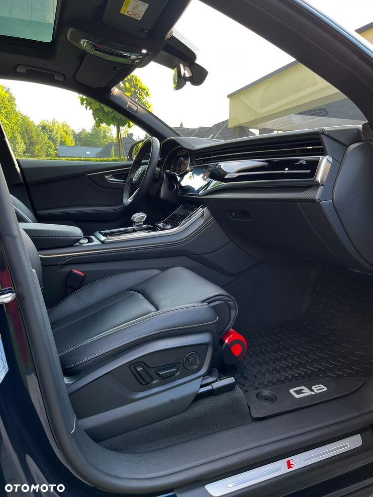 Audi Q8 - 9