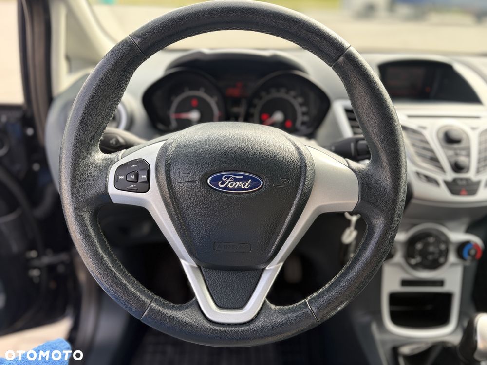 Ford Fiesta - 7
