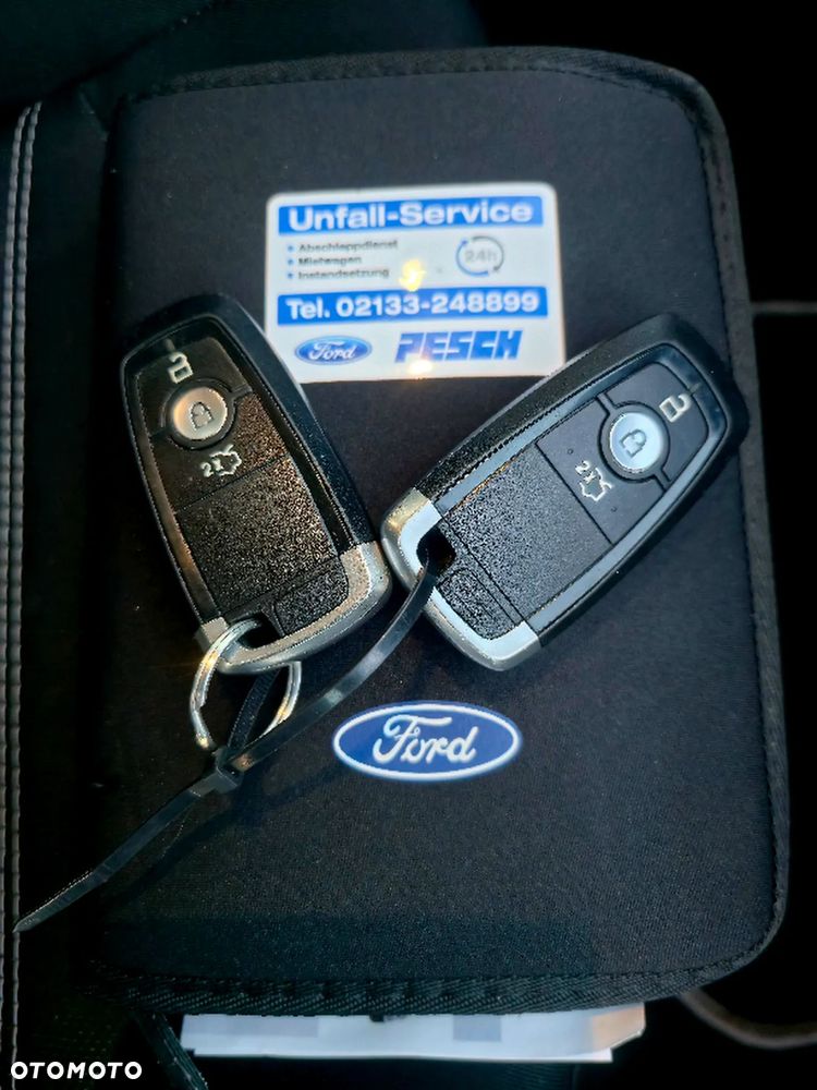 Ford Mondeo - 25