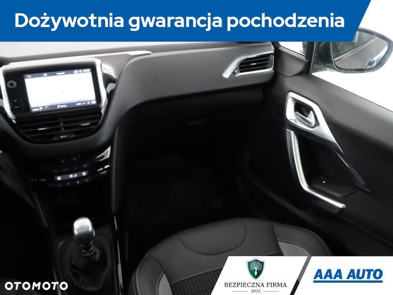 Peugeot 2008 - 10