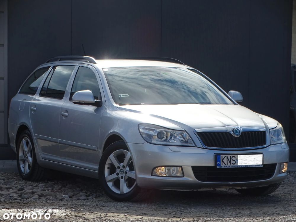 Skoda Octavia 1.6 TDI DPF Ambition - 10
