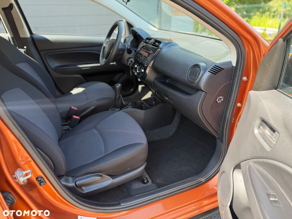 Mitsubishi Space Star 1.0 Inbusiness - 11
