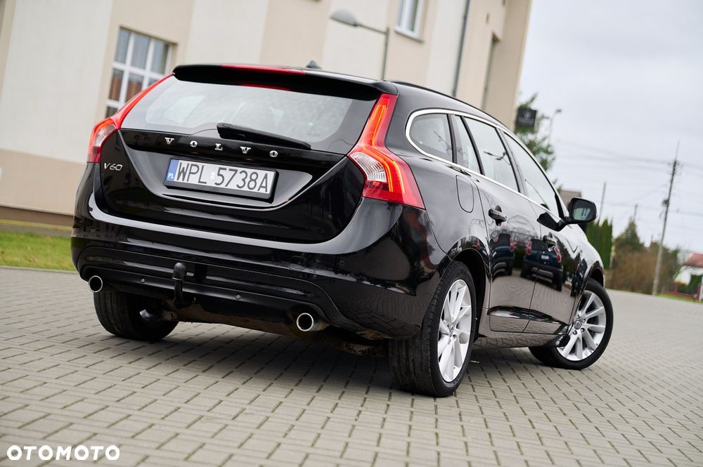 Volvo V60 T5 Geartronic Momentum - 40