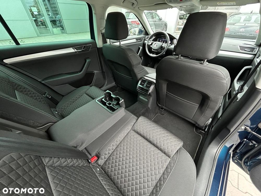 Skoda Superb 1.5 TSI Ambition DSG - 10