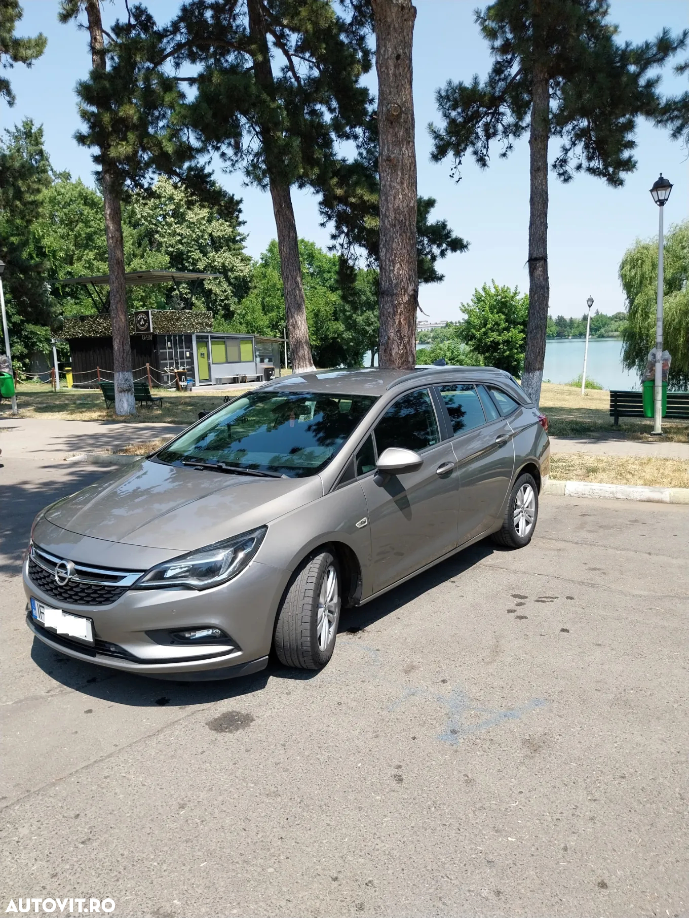 Opel Astra 1.6 D (CDTI DPF ecoFLEX) Start/Stop Edition - 9