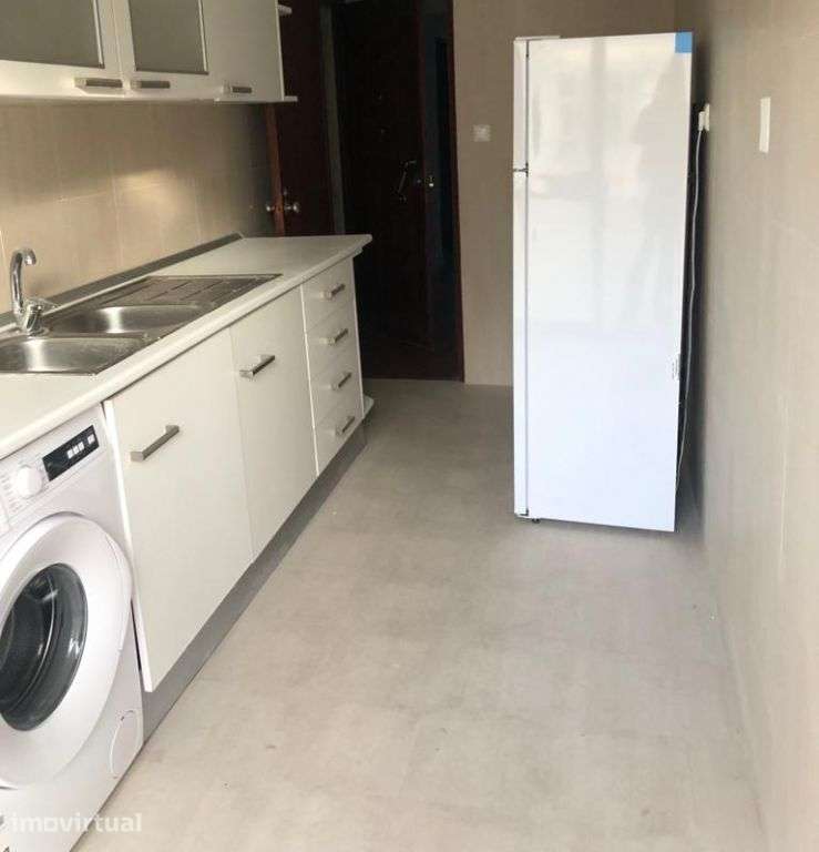 Apartamento T3 Arrendado – Vila Franca de Xira - Grande imagem: 3/6