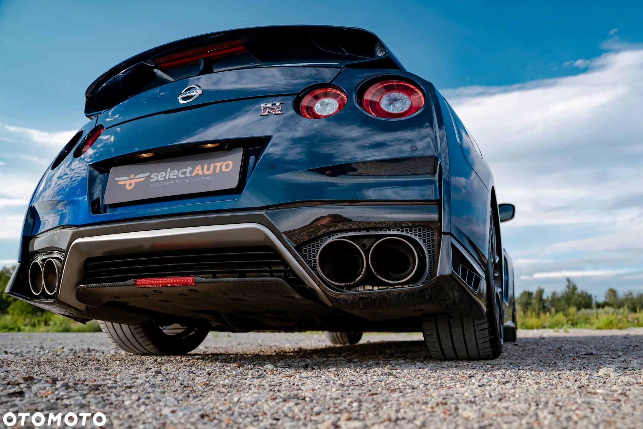 Nissan GT-R Prestige - 14