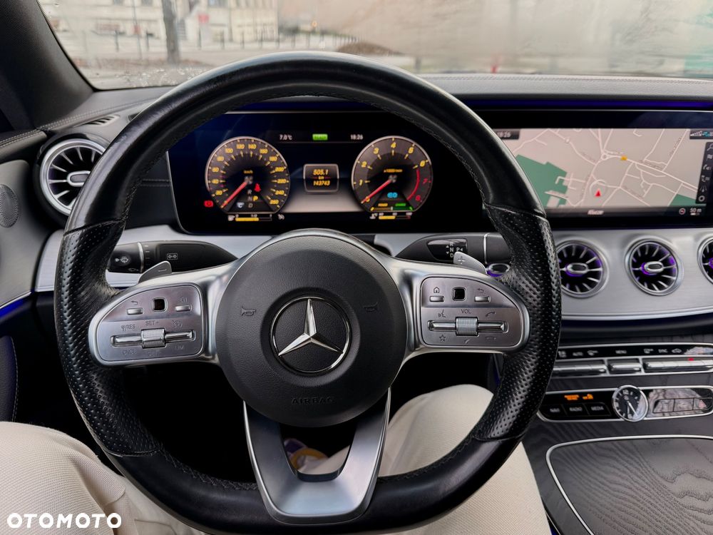 Mercedes-Benz Klasa E 200 9G-TRONIC - 28