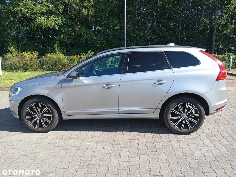 Volvo XC 60 D4 Drive-E Momentum - 9