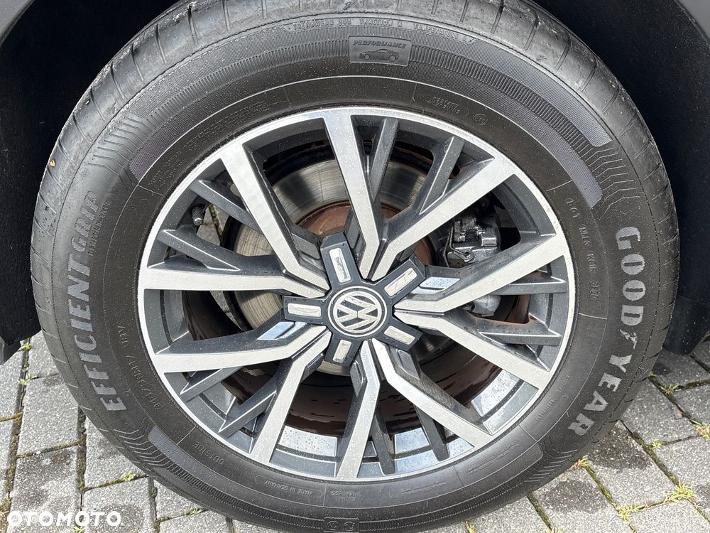 Volkswagen Tiguan 2.0 TDI SCR (BlueMotion Technology) Comfortline - 25