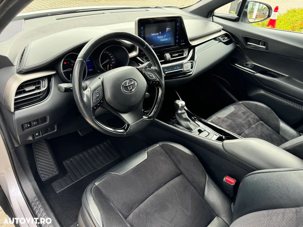 Toyota C-HR Style - 11