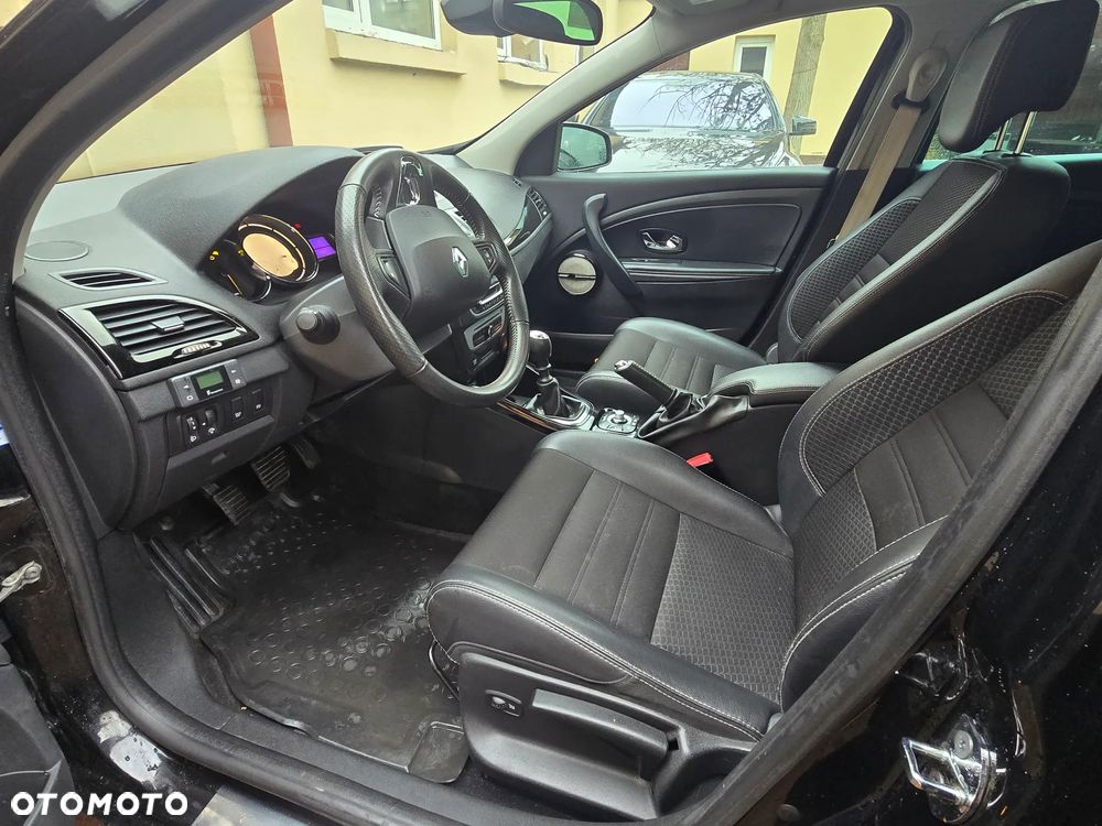 Renault Megane ENERGY dCi 110 Start & Stop Bose Edition - 18