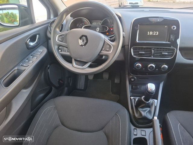 Renault Clio 0.9 TCe Limited - 9