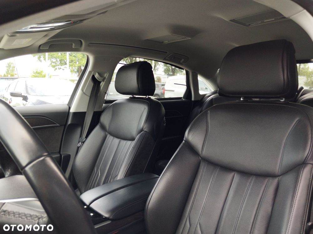 Audi A8 L 55 TFSI mHEV Quattro Tiptr - 10