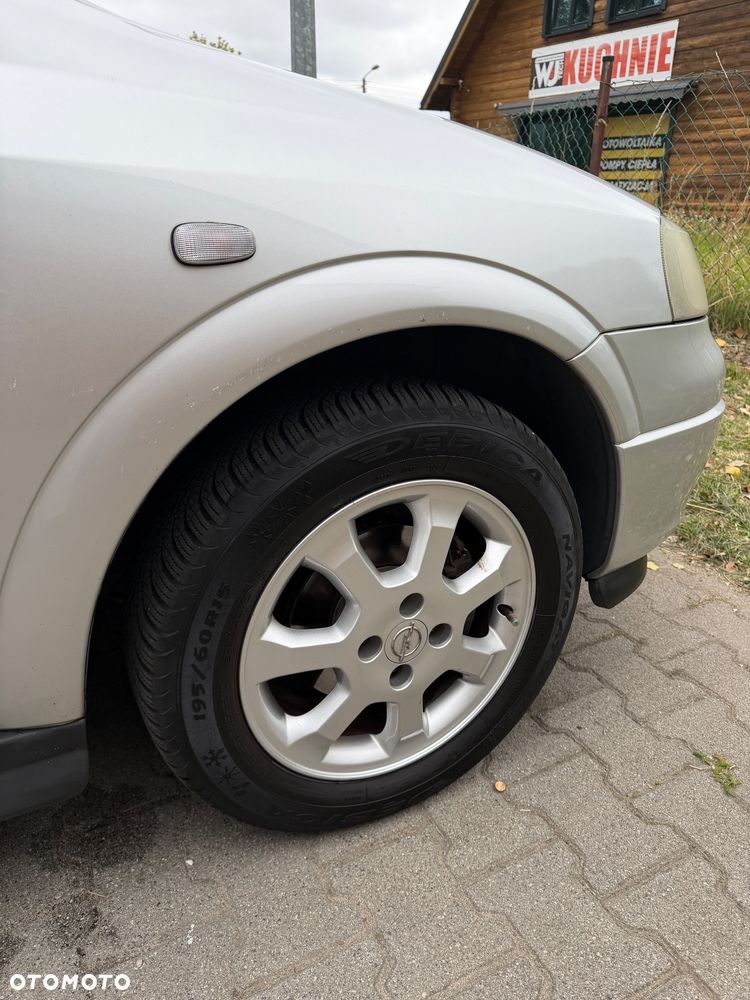 Opel Astra 1.6 NJoy - 14