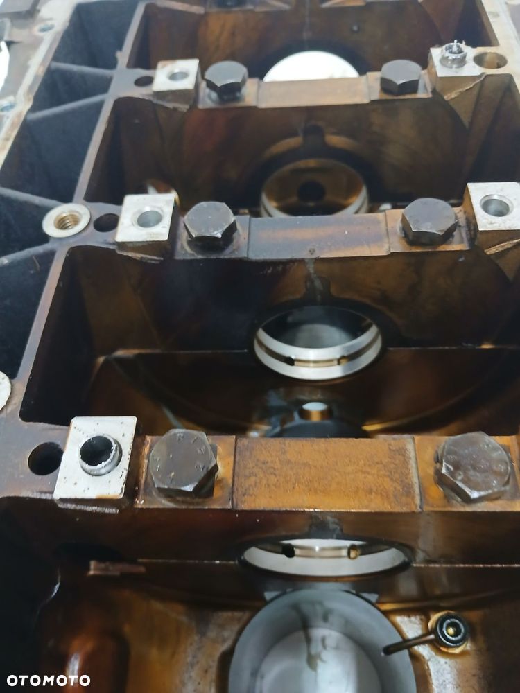 BLOK SILNIKA BMW E90 N43B20A 7558226 - 15