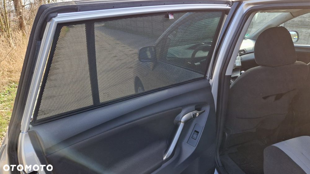 Toyota Verso 2.0 D-4D Executive - 12