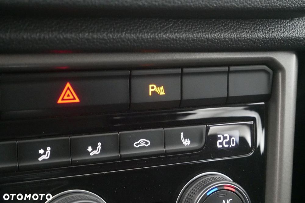 Volkswagen T-Roc 1.5 TSI ACT Advance DSG - 18