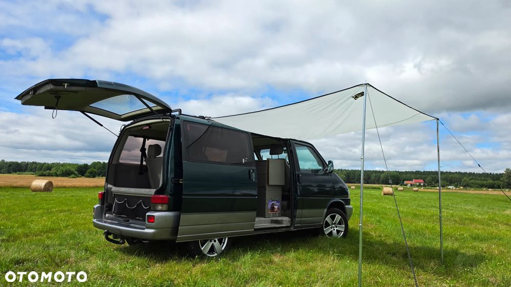 Volkswagen Multivan - 7