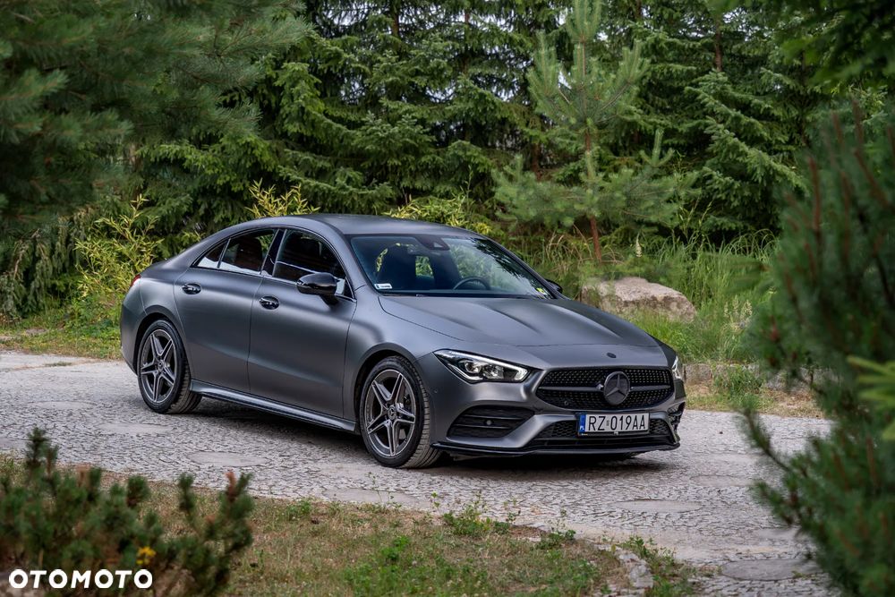 Mercedes-Benz CLA 180 AMG Line 7G-DCT - 2