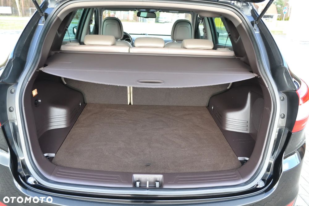 Hyundai ix35 2.0 GDI Premium 4WD - 18