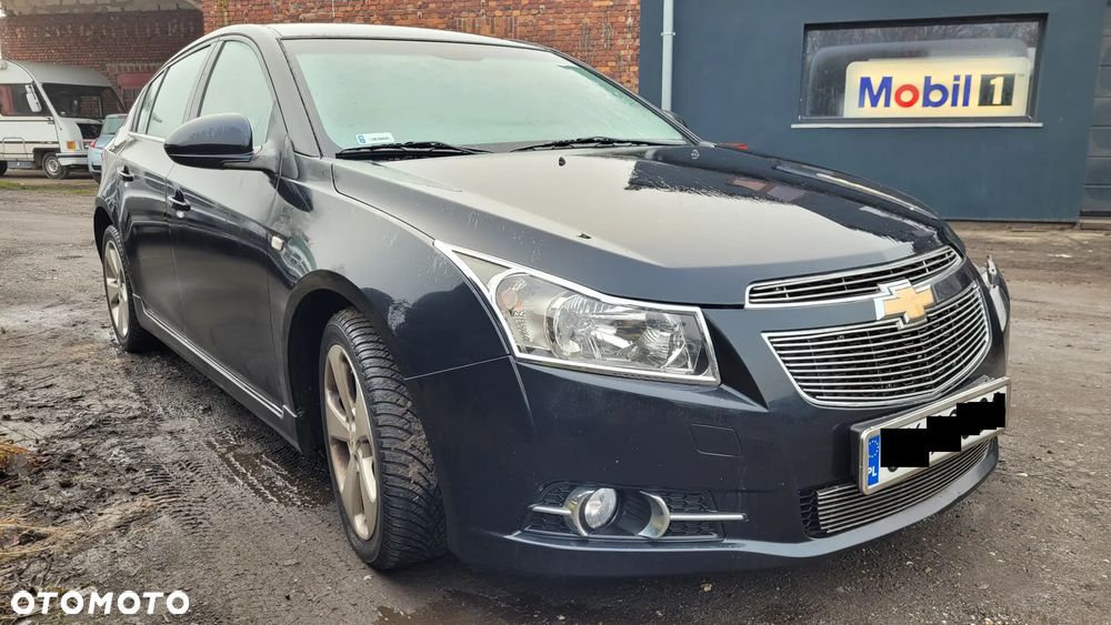 Chevrolet Cruze 1.6 LT - 1