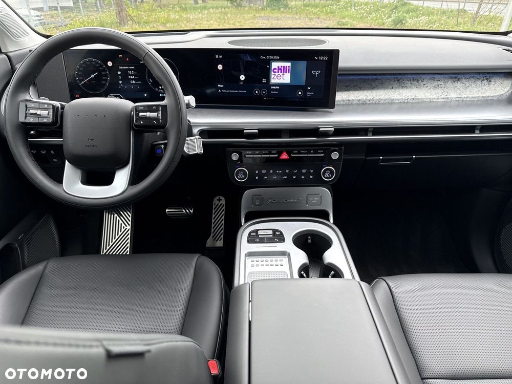Hyundai IONIQ 9 110kWh Calligraphy AWD - 13