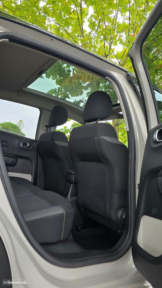 Citroën C3 1.2 PureTech Shine EAT6 - 14