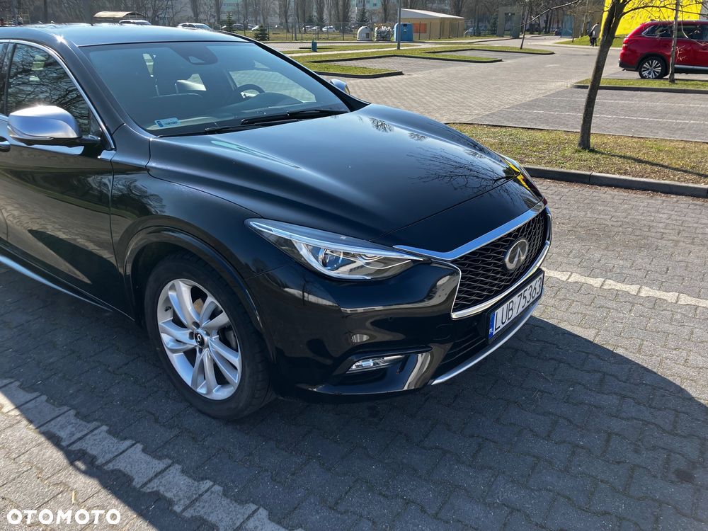 Infiniti Q30 1.5d Premium Tech - 15