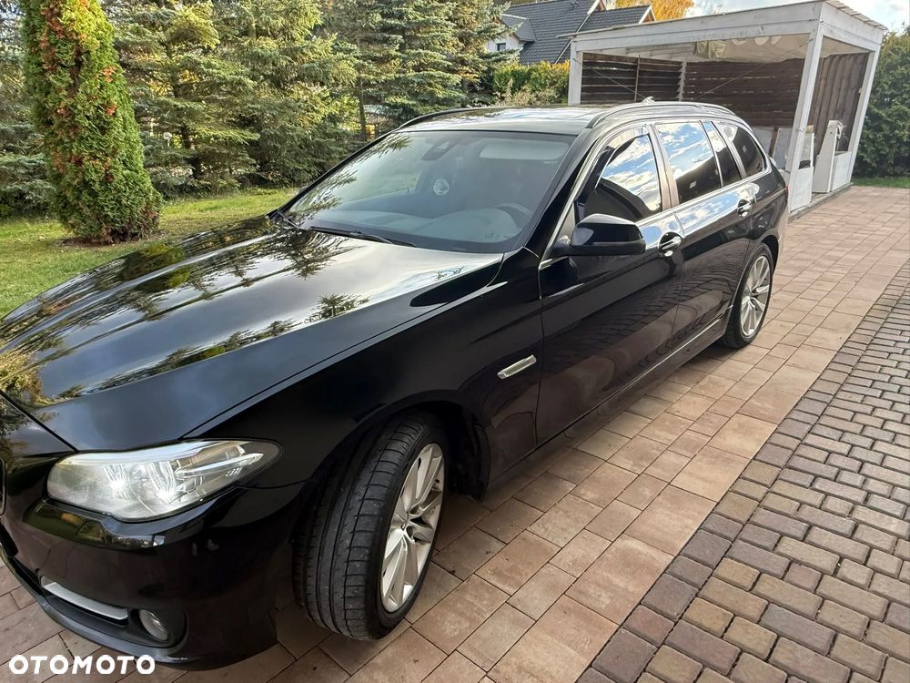 BMW Seria 5 520d xDrive - 4