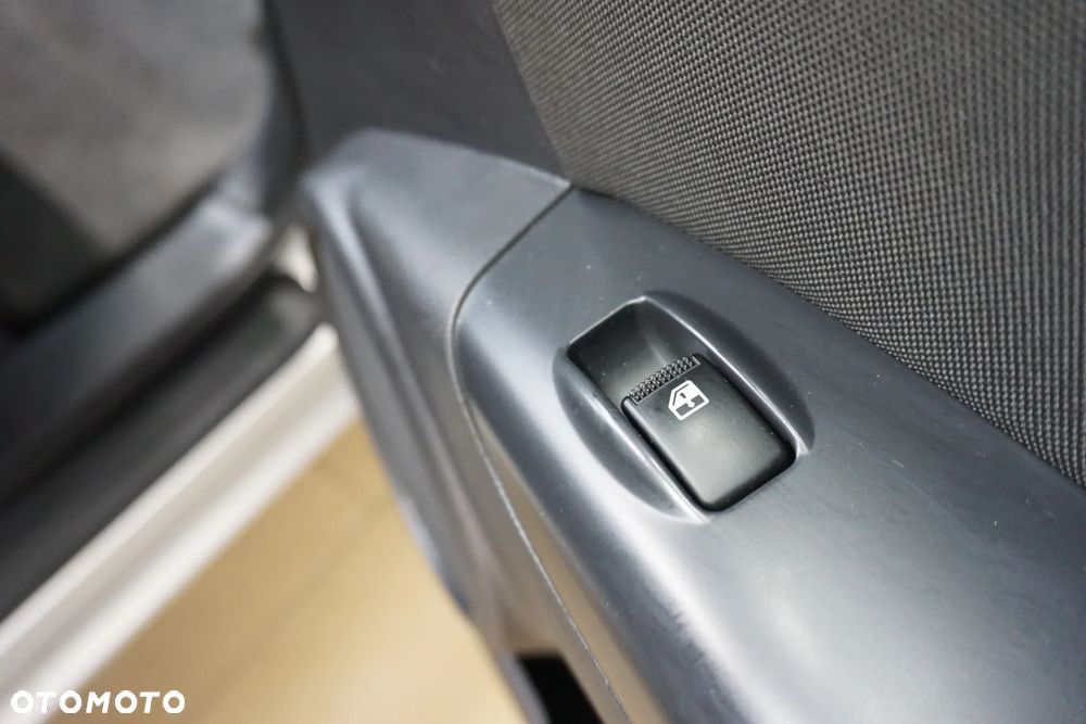 Kia Sportage 2.0 2WD EX - 28