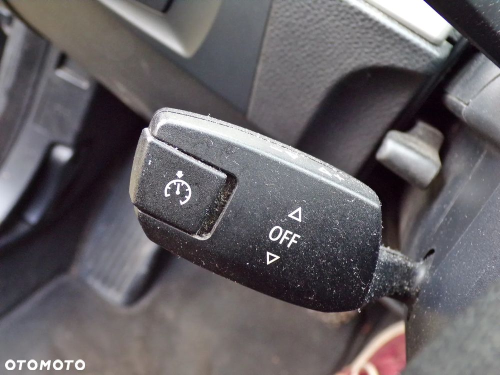 BMW Seria 3 320d DPF Efficient Dynamics Edition - 20