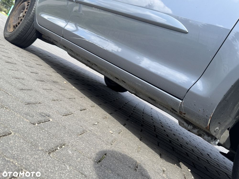 Opel Corsa - 8
