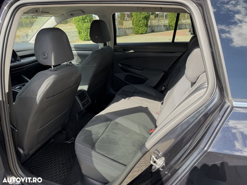 Volkswagen Golf - 14