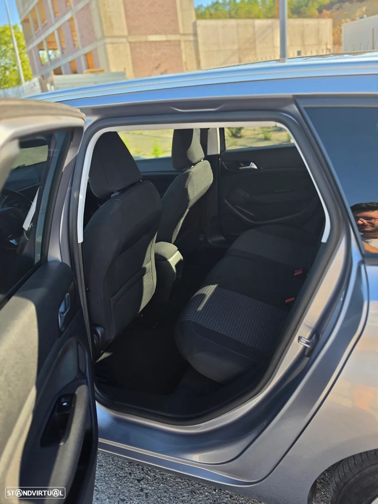 Peugeot 308 SW 1.5 BlueHDi Style - 15