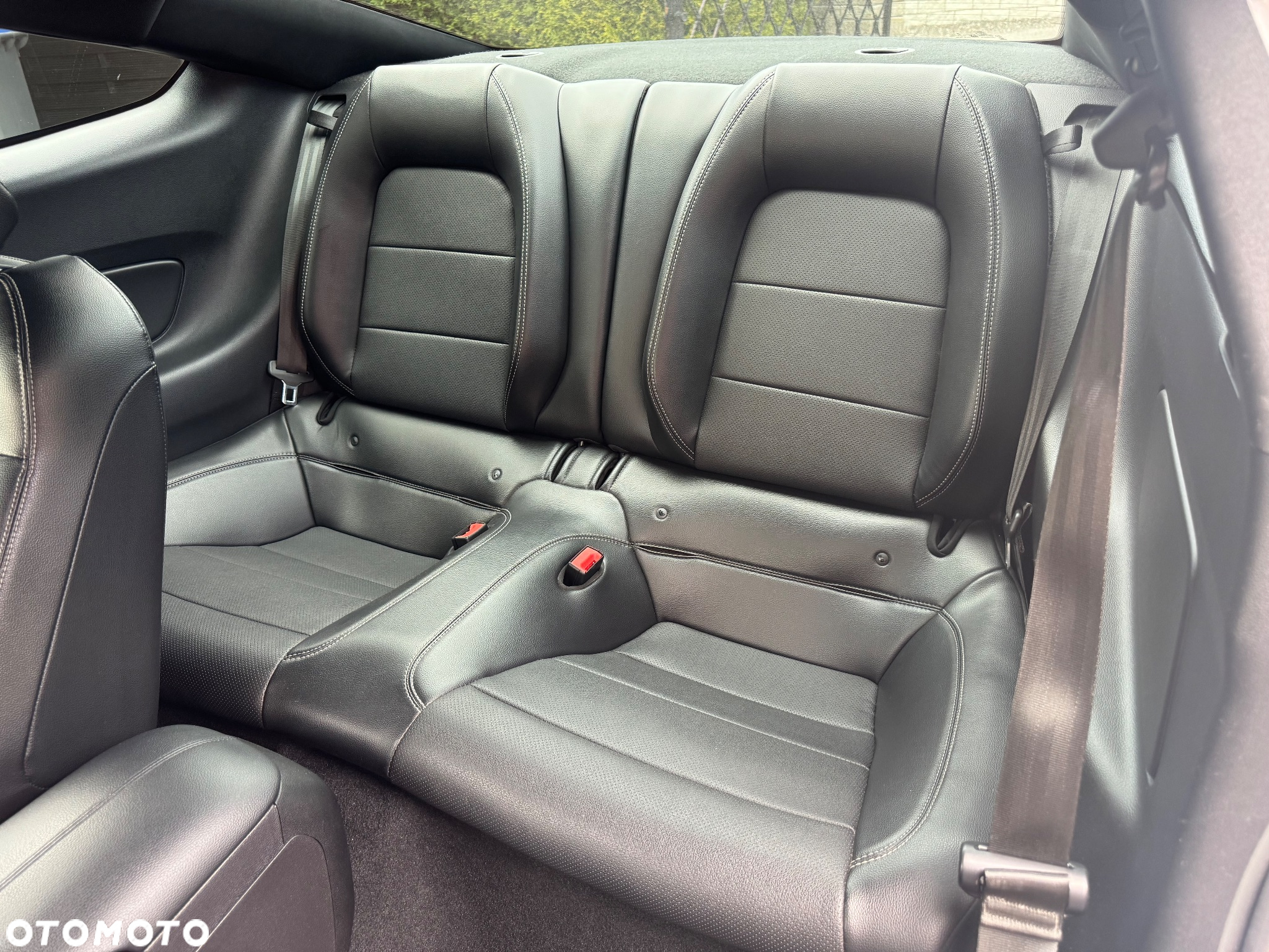 Ford Mustang 2.3 Eco Boost - 30