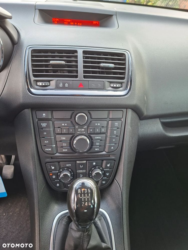 Opel Meriva - 11