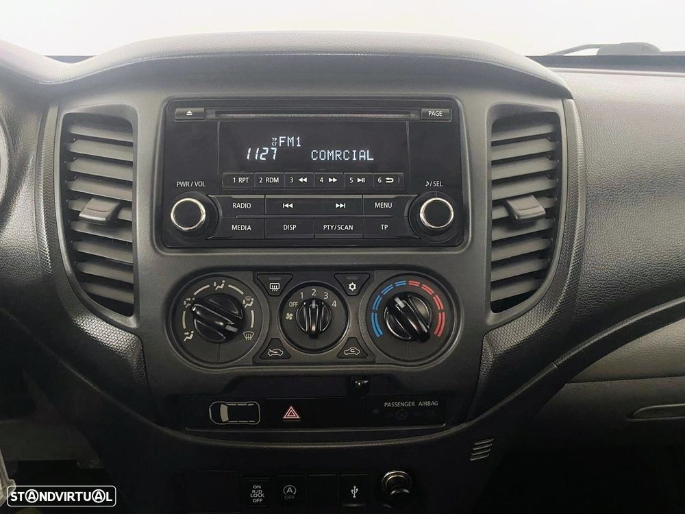 Mitsubishi L200 2.3 DI-D CD Invite 4WD - 22