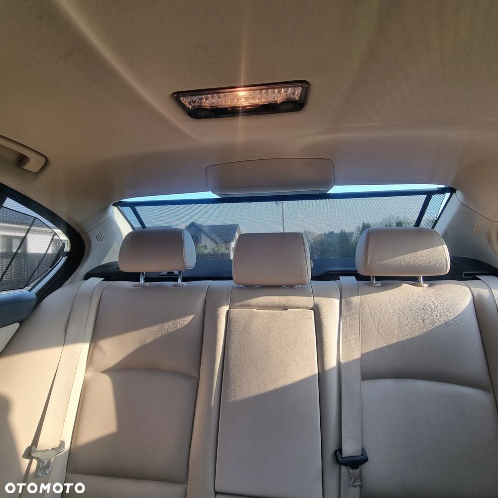 BMW Seria 5 - 18