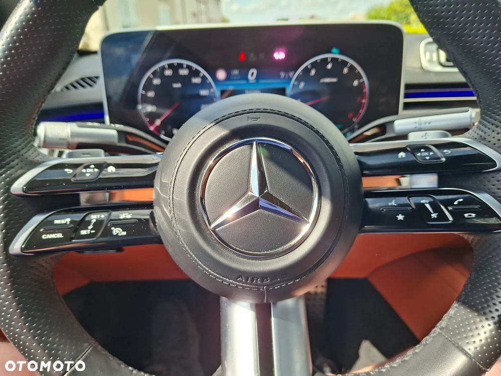 Mercedes-Benz Klasa S 580 4-Matic L 9G-TRONIC - 14