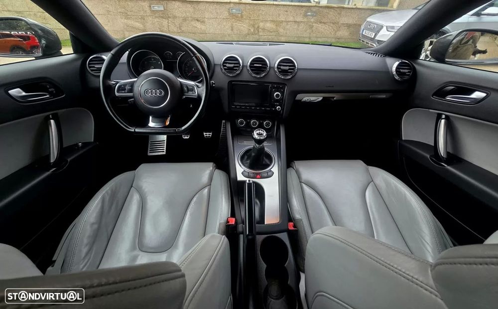Audi TT Coupé 2.0 TDI quattro - 10