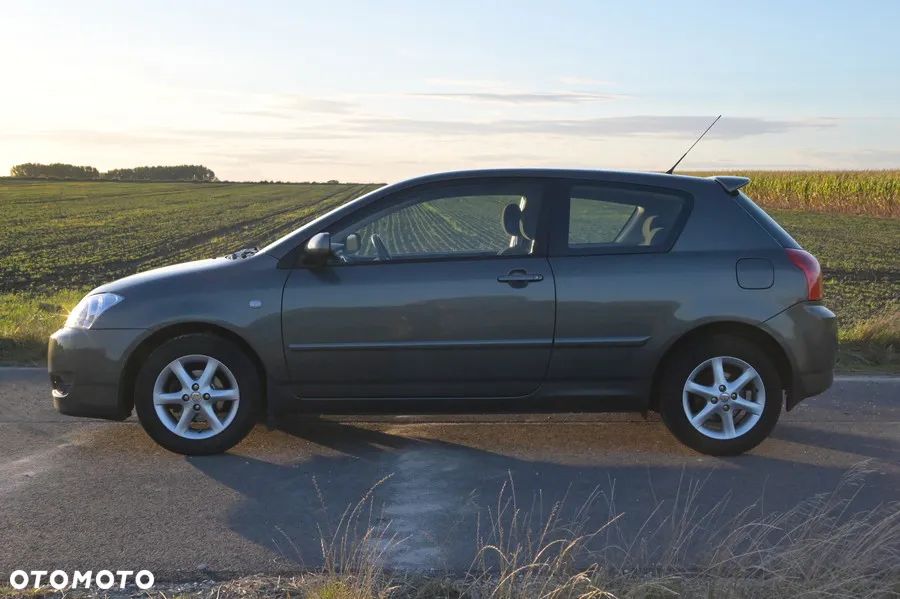 Toyota Corolla 1.4 VVT-i - 17