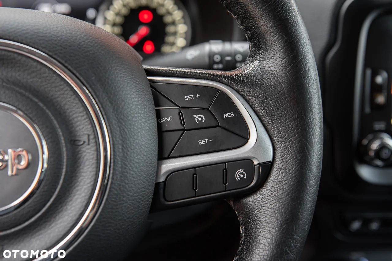 Jeep Renegade 1.4 MultiAir DSG Limited - 21