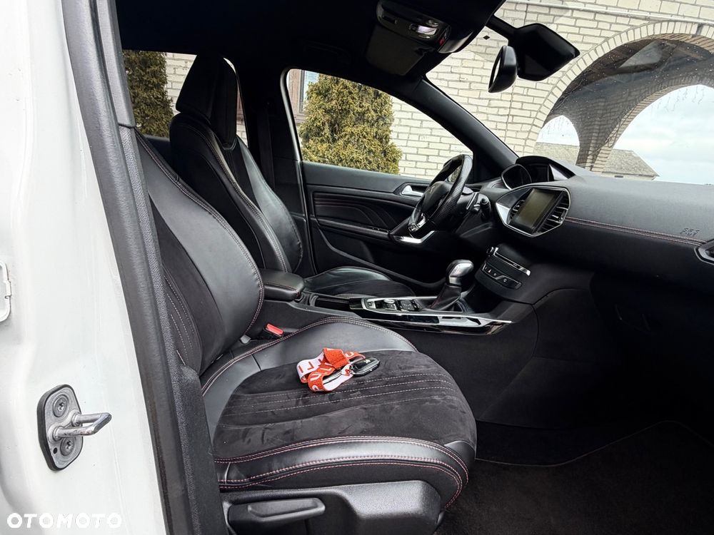 Peugeot 308 - 14