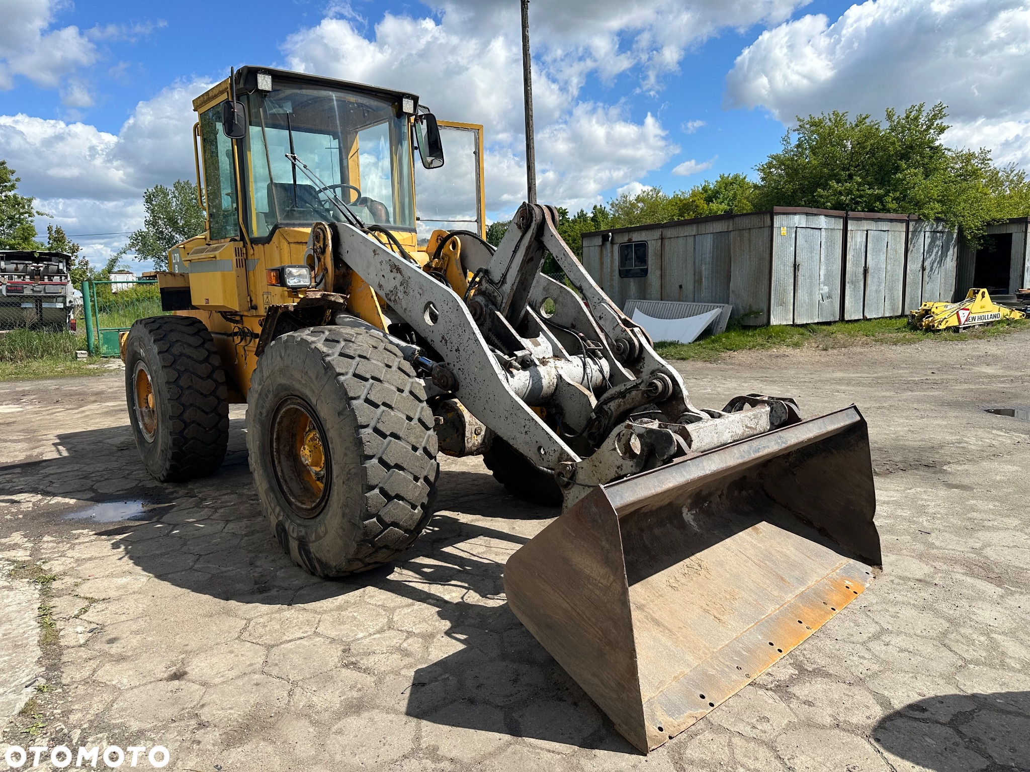Volvo L70B 2m3 4x4 3 wajchy - 26
